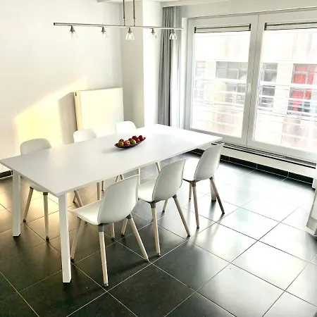 Emiel Centrum Met Garage