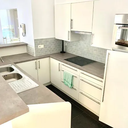 Emiel Centrum Met Garage Apartman Ostende