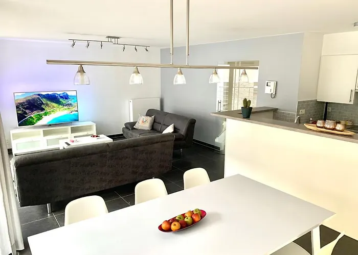 Emiel Centrum Met Garage Appartement *