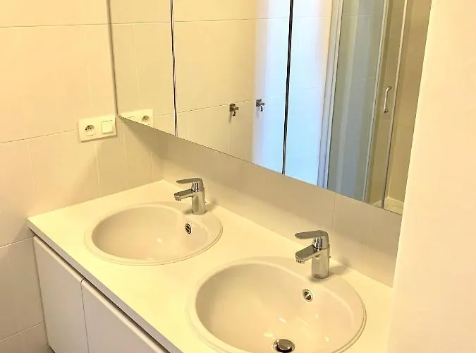 Emiel Centrum Met Garage Apartamento *