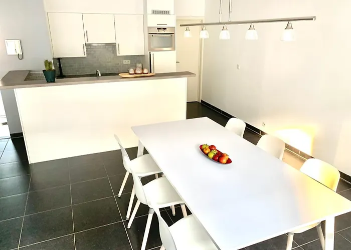 Emiel Centrum Met Garage Appartement